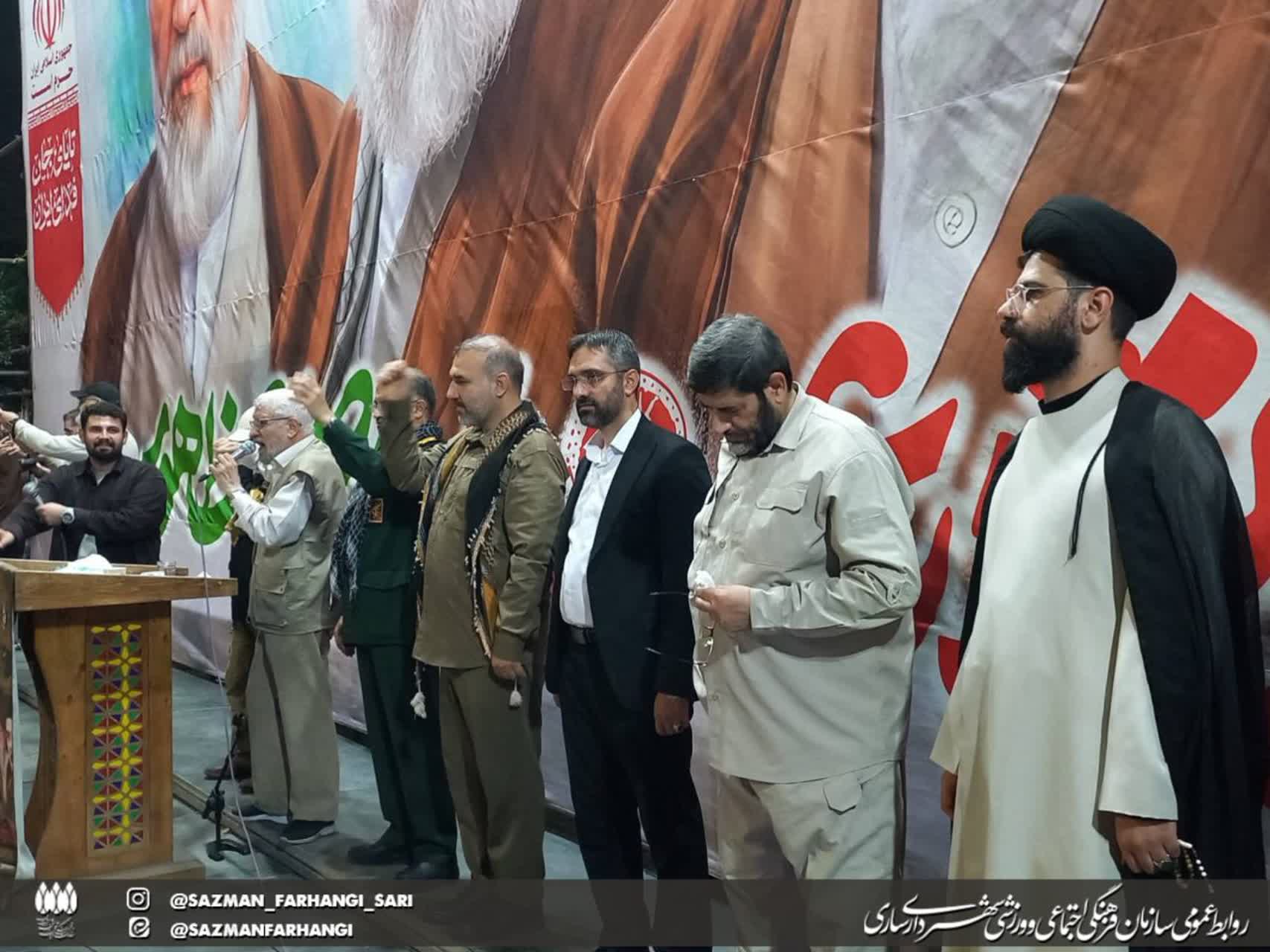 حضور حاج صادق آهنگران در یکصد و نود و نهمین شب تجمعات شبانه ساری