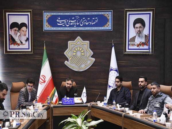 روابط‌عمومی‌ها باید واقعیت‌های مدیریت شهری را شفاف برای مردم تبیین کنند