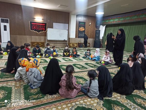 همایش بانوان فاطمی ساری با موضوع مادران فاطمی، فرزندان مهدوی و امتداد نسل فاطمی 