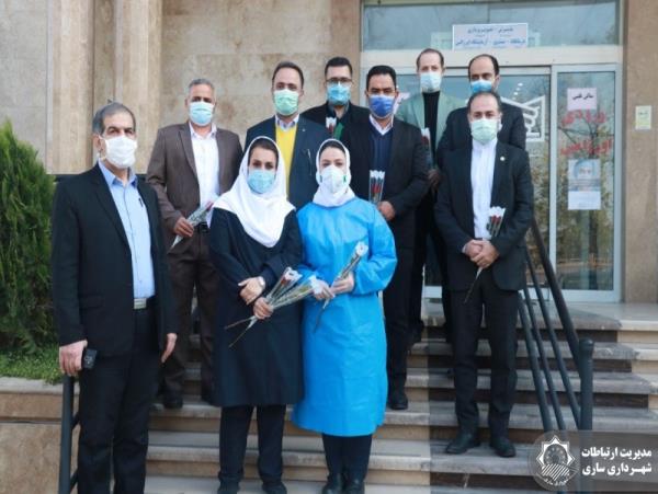 قدردانی جمعی از مدیران و کارکنان مجموعه شهرداری از پرستاران 