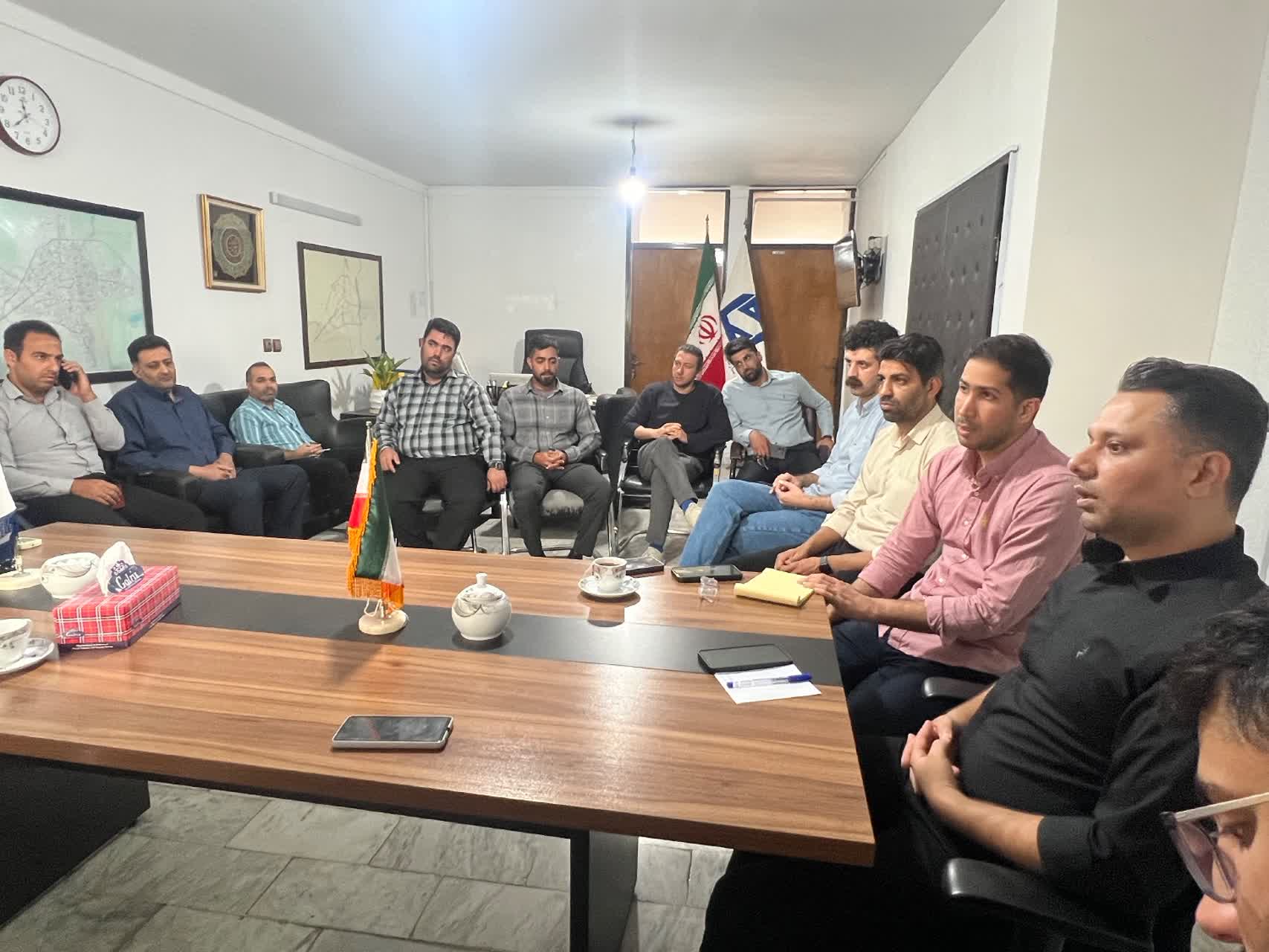نشست هم اندیشی معاونت فنی سازمان با پشتیبانان فنی در سطح مناطق